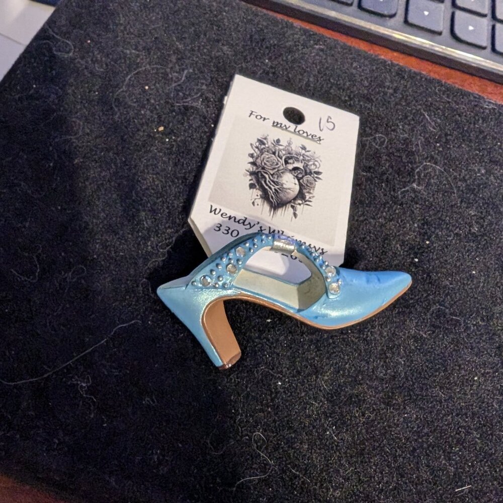 Vintage Just the right shoe society slide #15